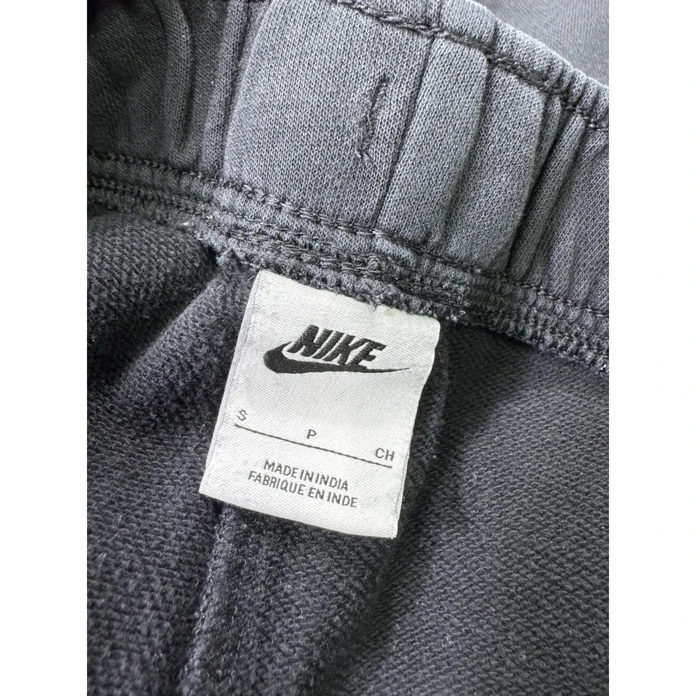 Nike Sweatpants Men Small Black Fleece Joggers Drawstring Cuffed Logo DQ5191-010